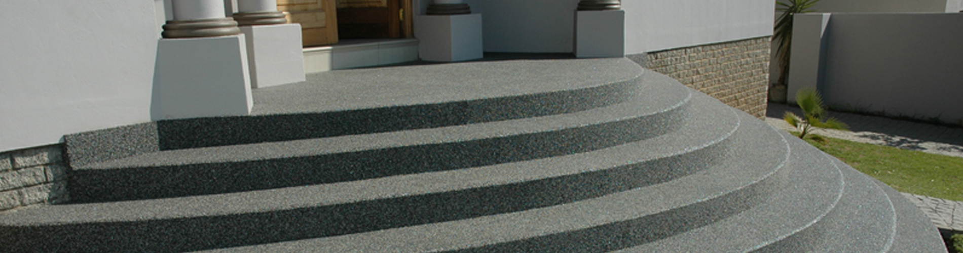 Pebble flooring by Pave in Pebbles